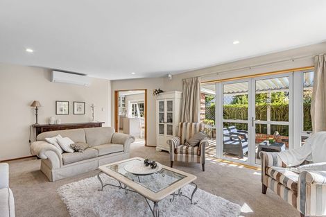 Photo of property in 2/43 Dee Street, St Albans, Christchurch, 8014