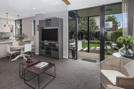 Photo of property in 50 Kilmore Street, Christchurch Central, Christchurch, 8013