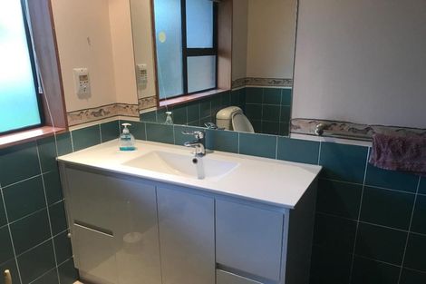 Photo of property in 6a Reidy Place, Pukekohe, 2120