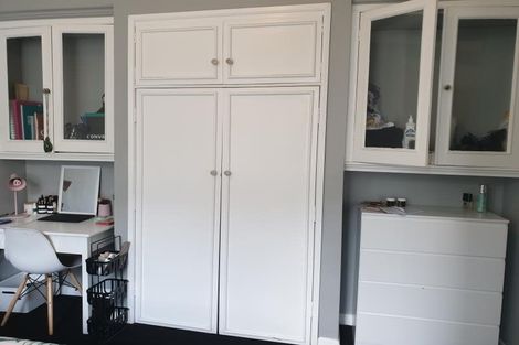 Photo of property in 117 Wallace Street, Mount Cook, Wellington, 6021