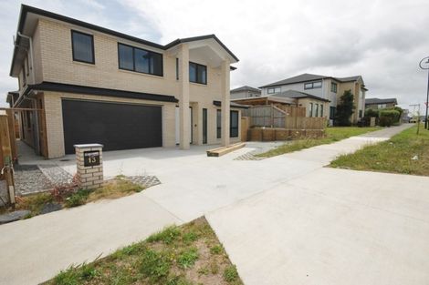 Photo of property in 13 Bruckless Drive, Flat Bush, Auckland, 2019
