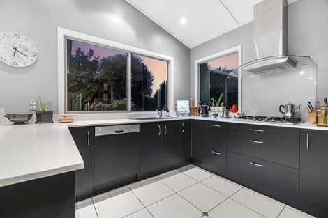 Photo of property in 51 Palliser Drive, Huntington, Hamilton, 3210