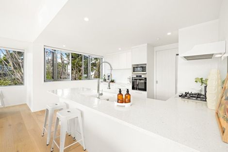 Photo of property in 6 Wendy Hood Way, Snells Beach, 0920