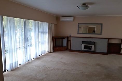 Photo of property in 1 Paul Place, Awapuni, Palmerston North, 4412