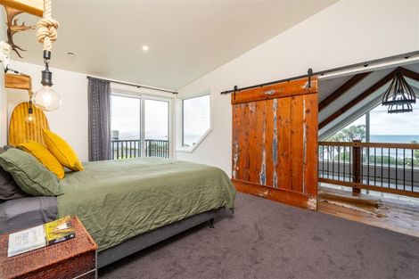 Photo of property in 1304 Kaka Point Road, Kaka Point, Balclutha, 9271