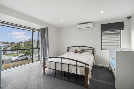 Photo of property in 9 Popokatea Drive, Takanini, 2112