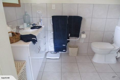 Photo of property in 40 Koe Street, Moana, 7872