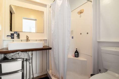 Photo of property in 1/70 Stredwick Drive, Torbay, Auckland, 0630