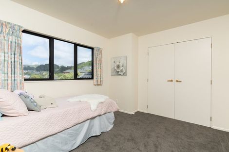 Photo of property in 4 Waverton Terrace, Churton Park, Wellington, 6037
