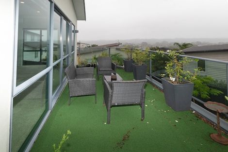 Photo of property in 74 Oakway Drive, Schnapper Rock, Auckland, 0632