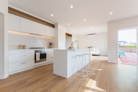 Photo of property in 23 Frimley Terrace, Waikanae Beach, Waikanae, 5036