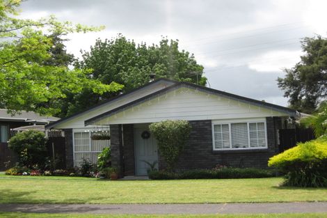Photo of property in 195 Walter Strevens Drive, Conifer Grove, Takanini, 2112