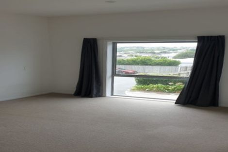 Photo of property in 10/32u Dr Taylor Terrace, Johnsonville, Wellington, 6037