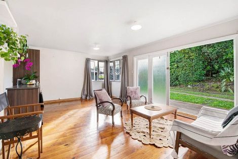 Photo of property in 14a Ocean View Road, Hatfields Beach, Orewa, 0931