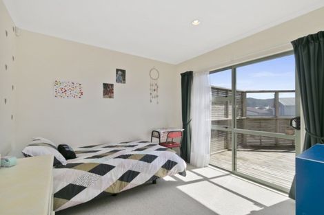 Photo of property in 5a Kilkenny Grove, Wainuiomata, Lower Hutt, 5014