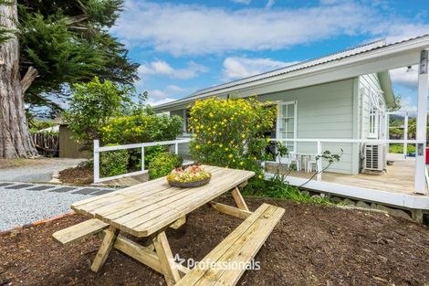 Photo of property in 3 Plateau Road, Te Marua, Upper Hutt, 5018