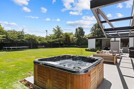 Photo of property in 7 Carnaby Close, St Albans, Christchurch, 8052