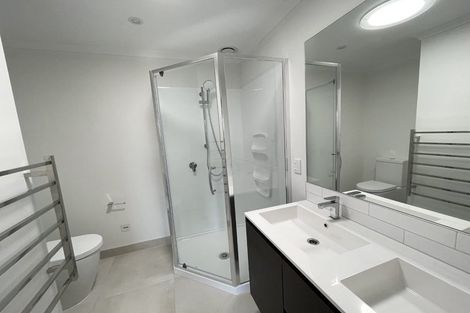 Photo of property in 58 Hobsonville Point Road, Hobsonville, Auckland, 0616