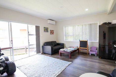 Photo of property in 2/148 Great South Road, Manurewa, Auckland, 2102