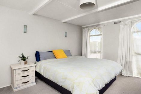 Photo of property in 75a Avondale Road, Taradale, Napier, 4112