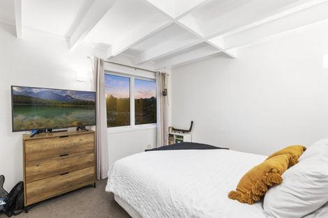 Photo of property in 132 Hinewa Road, Otumoetai, Tauranga, 3110