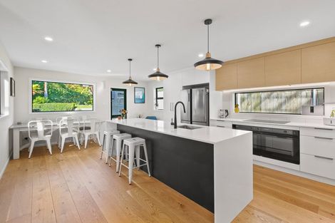 Photo of property in 5b Wesley Avenue, Frankleigh Park, New Plymouth, 4310