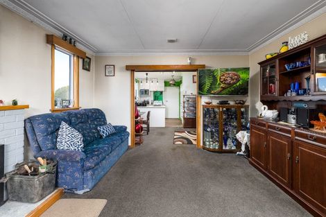 Photo of property in 85 Timaru Road, Waimate, 7924