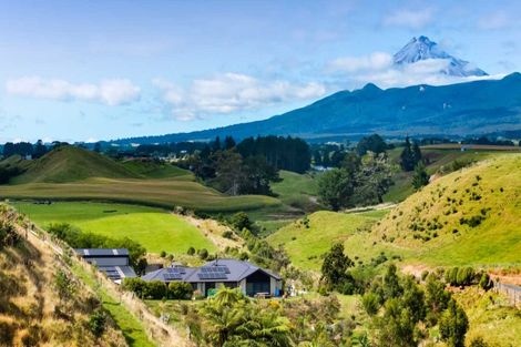 Photo of property in 2 Te Ara Karoiroa Road, 4374