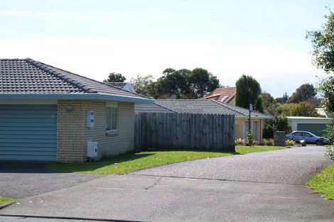 Photo of property in 1/11 Daria Place, Northpark, Auckland, 2013