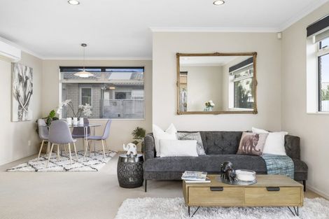 Photo of property in 56a Florence Avenue, Orewa, 0931