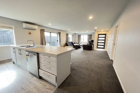 Photo of property in 22 Hannington Way, Rolleston, 7615