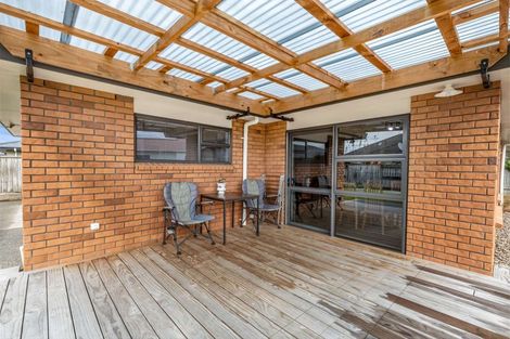 Photo of property in 49 Peppertree Glade, Kelvin Grove, Palmerston North, 4414