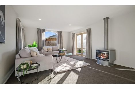 Photo of property in 4 Mollymawk Place, Woolston, Christchurch, 8023