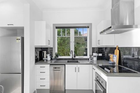 Photo of property in 19a Montague Street, Alicetown, Lower Hutt, 5010