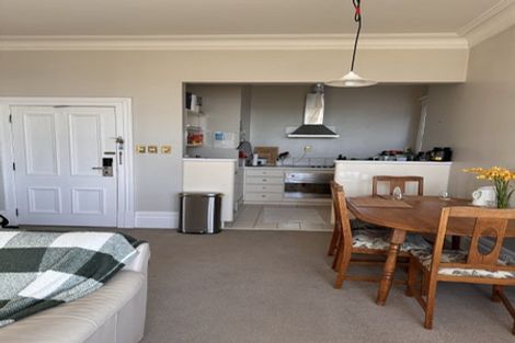 Photo of property in 2/248 The Terrace, Wellington Central, Wellington, 6011