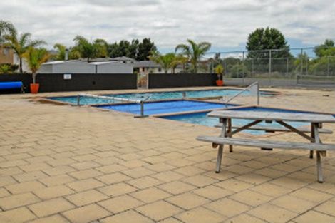 Photo of property in 5 Rene Way, Huntington, Hamilton, 3210