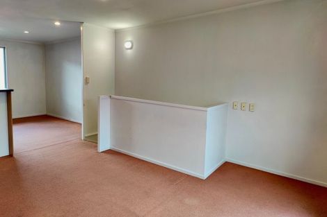 Photo of property in 7/3 Kelvin Grove, Te Aro, Wellington, 6011