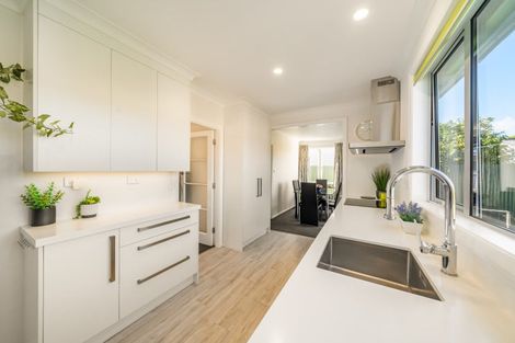 Photo of property in 6 Routley Crescent, Elderslea, Upper Hutt, 5018