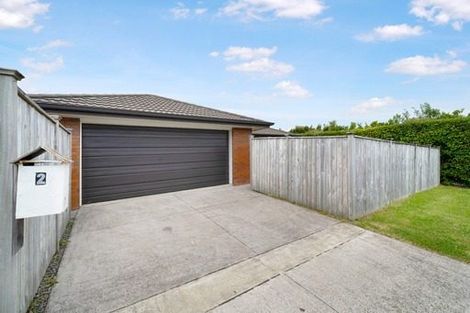Photo of property in 2 Renata Crescent, Te Atatu Peninsula, Auckland, 0610