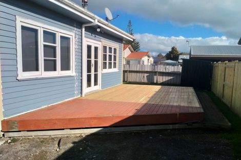 Photo of property in 30 Ngaire Street, Longburn, Palmerston North, 4412