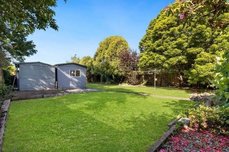 Photo of property in 397 Sawyers Arms Road, Harewood, Christchurch, 8051