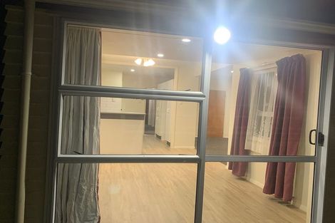 Photo of property in 1 Wakefield Terrace, Tawa, Wellington, 5028