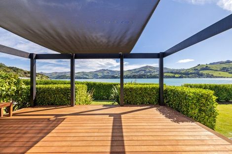 Photo of property in 2 Haywards Lane, Duvauchelle, 7581