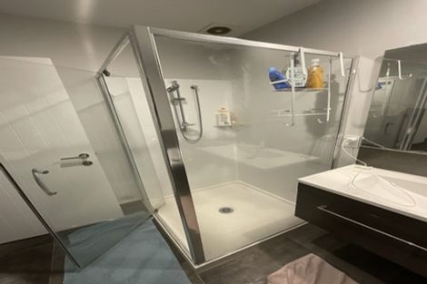 Photo of property in 12 Lamborn Drive, Papakura, 2110