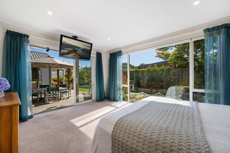 Photo of property in 28 Greenbelt Place, Wanaka, 9305