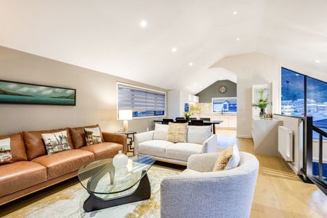 Photo of property in 106 Silverstream Road, Crofton Downs, Wellington, 6035