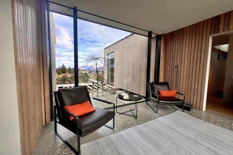 Photo of property in 20 Mckellar Drive, Jacks Point, Queenstown, 9371