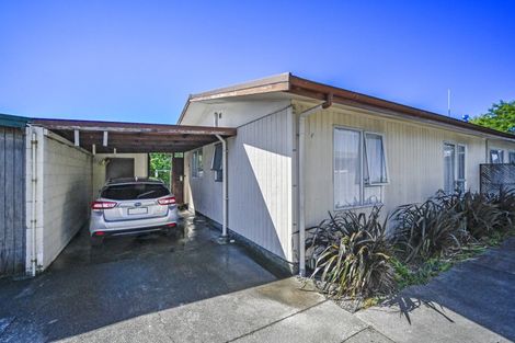 Photo of property in 2/912 Saint Aubyn, Parkvale, Hastings, 4122