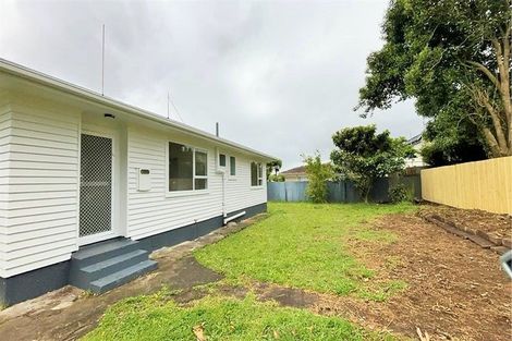 Photo of property in 81a Gloucester Road, Manurewa, Auckland, 2102