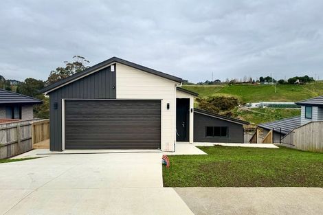 Photo of property in 122 Harriet Johnston Drive, Pokeno, 2402